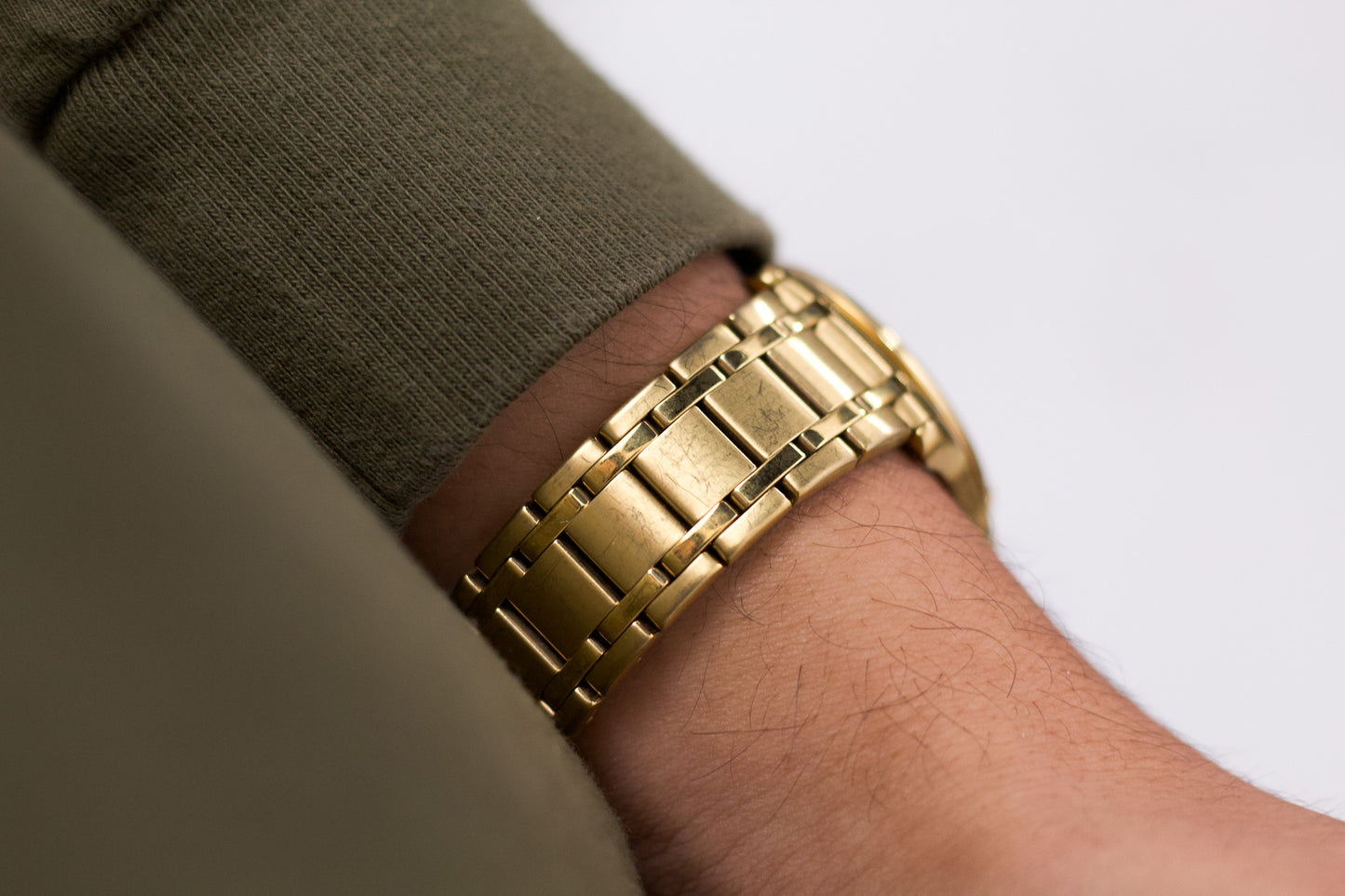 2001 Citizen Quartz Light Golden Dial Men's Wrist-Watch