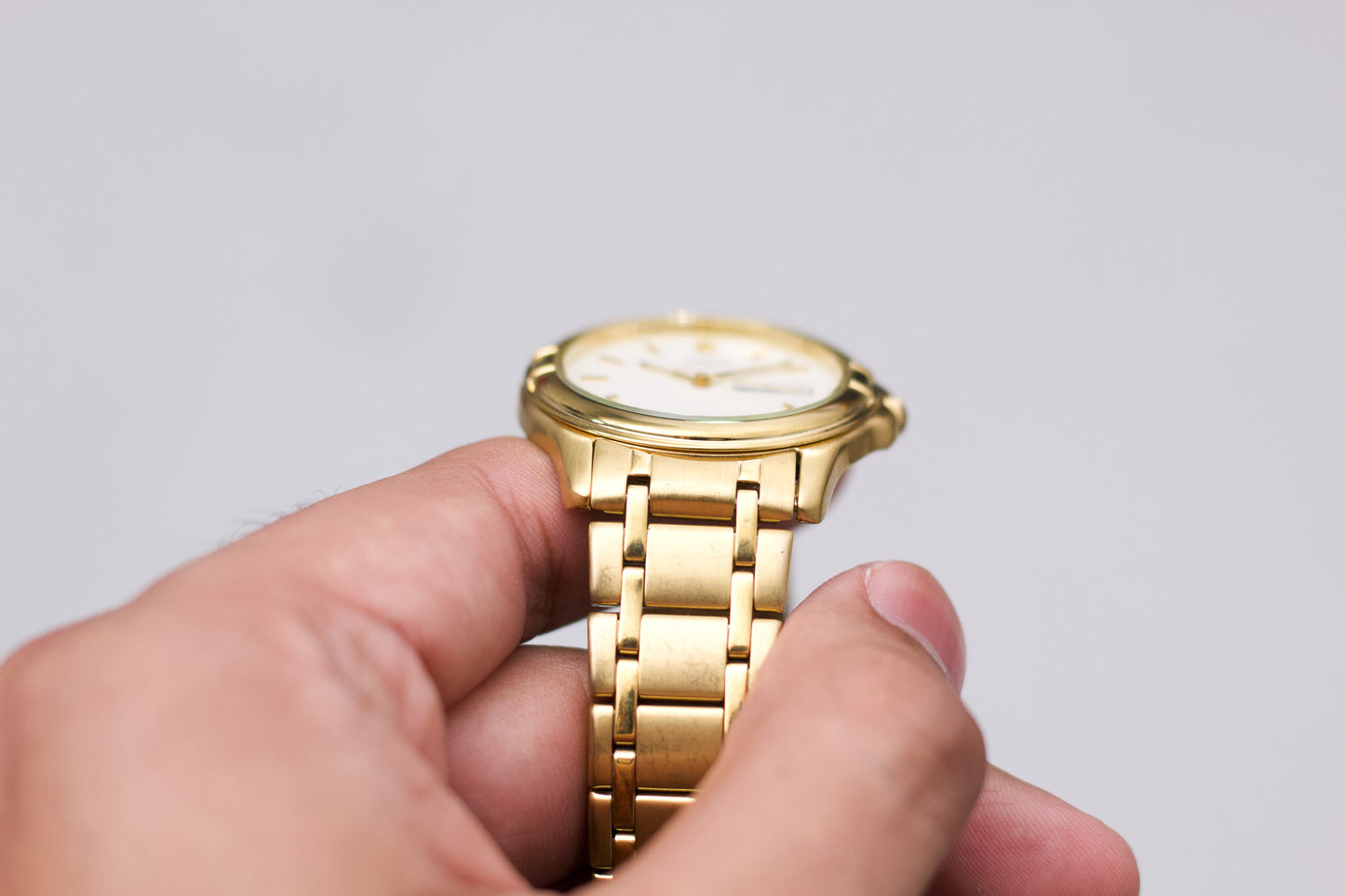 2001 Citizen Quartz Light Golden Dial Men's Wrist-Watch