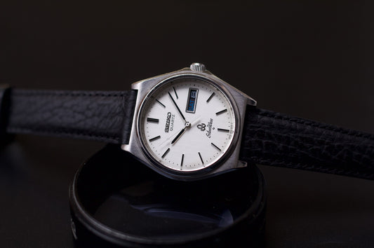 1981 Seiko Silverwave Straight Grain Silver Dial Men's Wrist-Watch