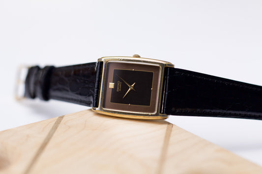 1983 Seiko 'Tank' Two Tone Dial Men's Wrist-Watch