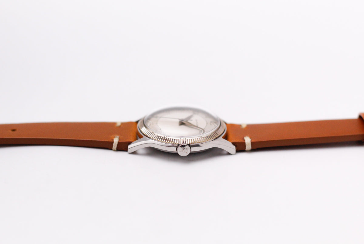 [Serviced] 1960s Baylor Mechanical Fluted Silver Dial Men's Wrist-Watch