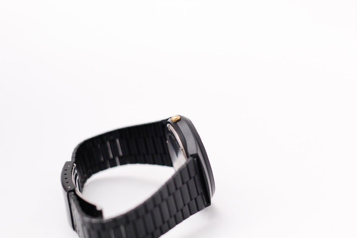 1985 Pulsar Quartz Matte Black Dial Black PVD Case Men's Wrist-Watch