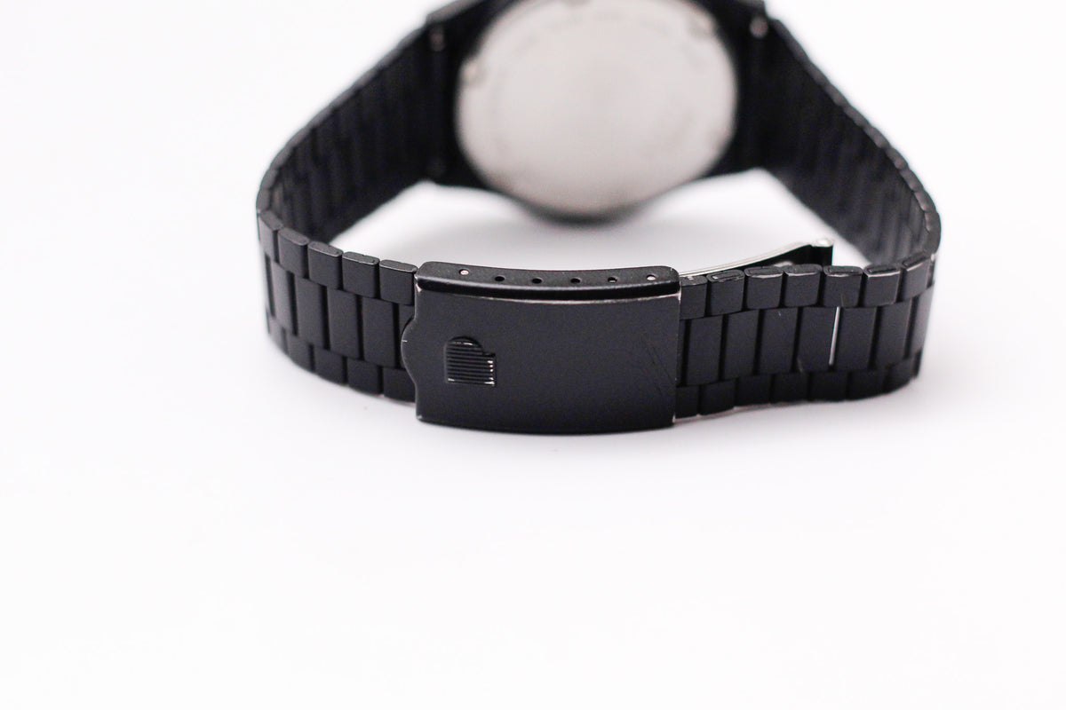 1985 Pulsar Quartz Matte Black Dial Black PVD Case Men's Wrist-Watch