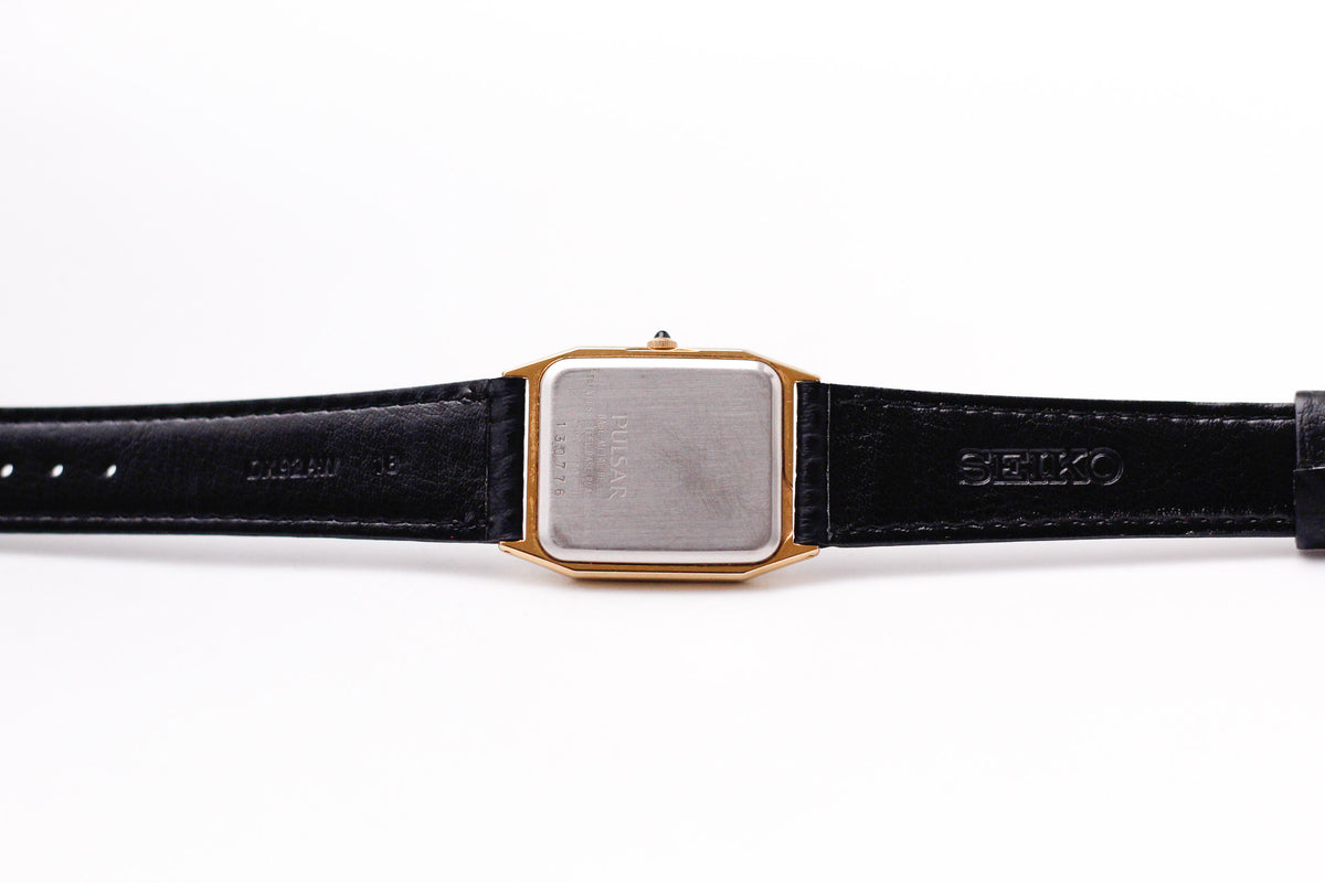 2001 Pulsar Quartz Inky Black Gemstone Dial Men's Wrist-Watch