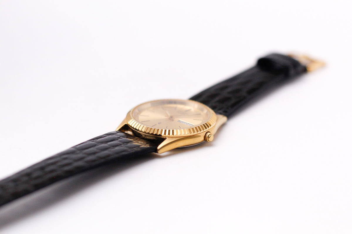 1999 Citizen Baby 'Day-Date' Golden Sunburst Dial Two Tone Men's Wrist Watch