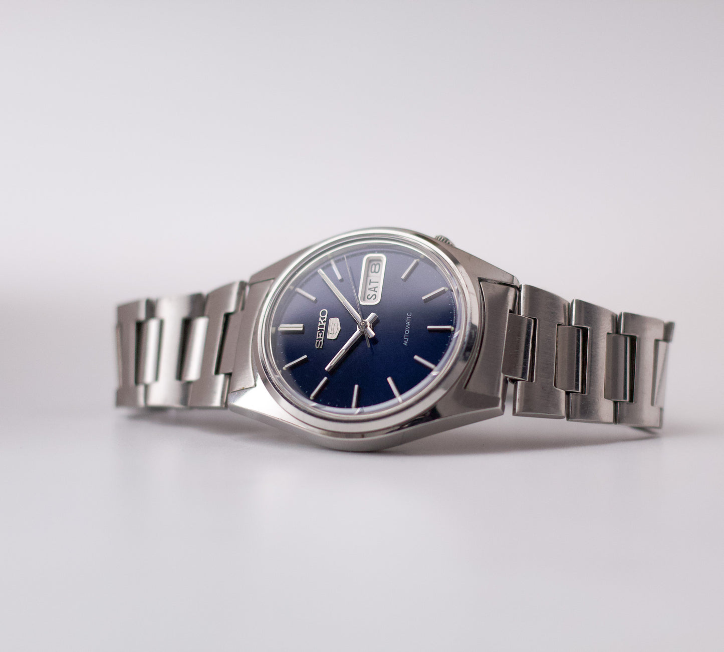 1981 Seiko 5 Automatic Marine Blue Sunburst Dial