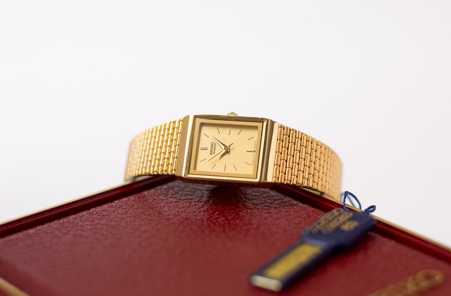 [Mint] 1988 Seiko Quartz Tank Golden Dial Lady's Wrist-Watch Full-Set