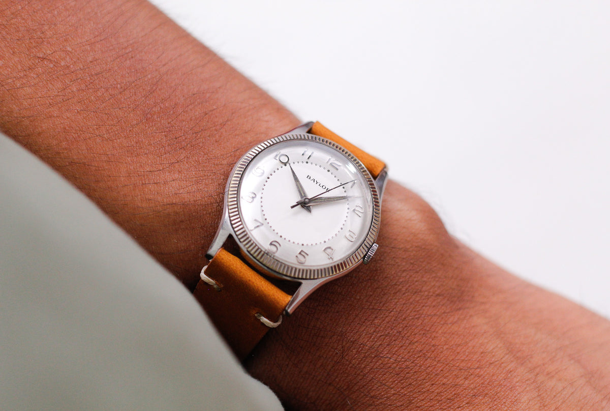 [Serviced] 1960s Baylor Mechanical Fluted Silver Dial Men's Wrist-Watch