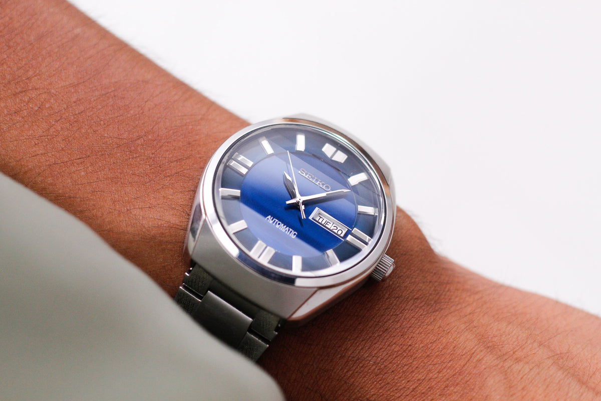 2014 Seiko Automatic Marine Blue Dial Jumbo Case Men's Wrist-Watch