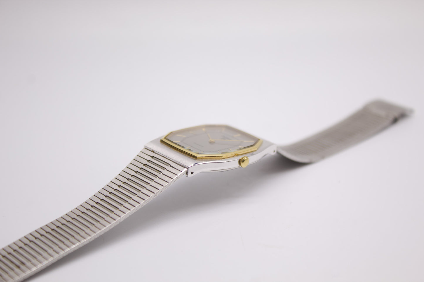 1993 Pulsar Quartz Straight Grain Gray Dial Two Tone Men's Wrist-Watch