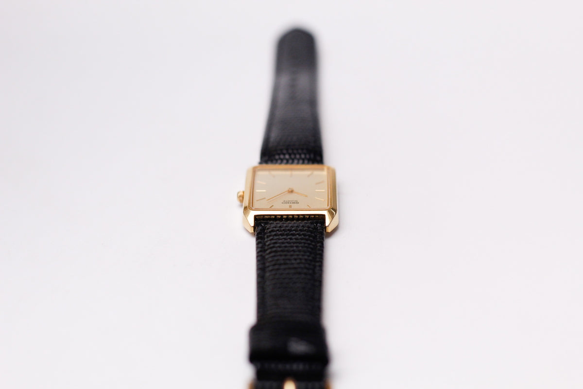 1986 Seiko Tank Straight Grain Golden Dial Men's Wrist-Watch