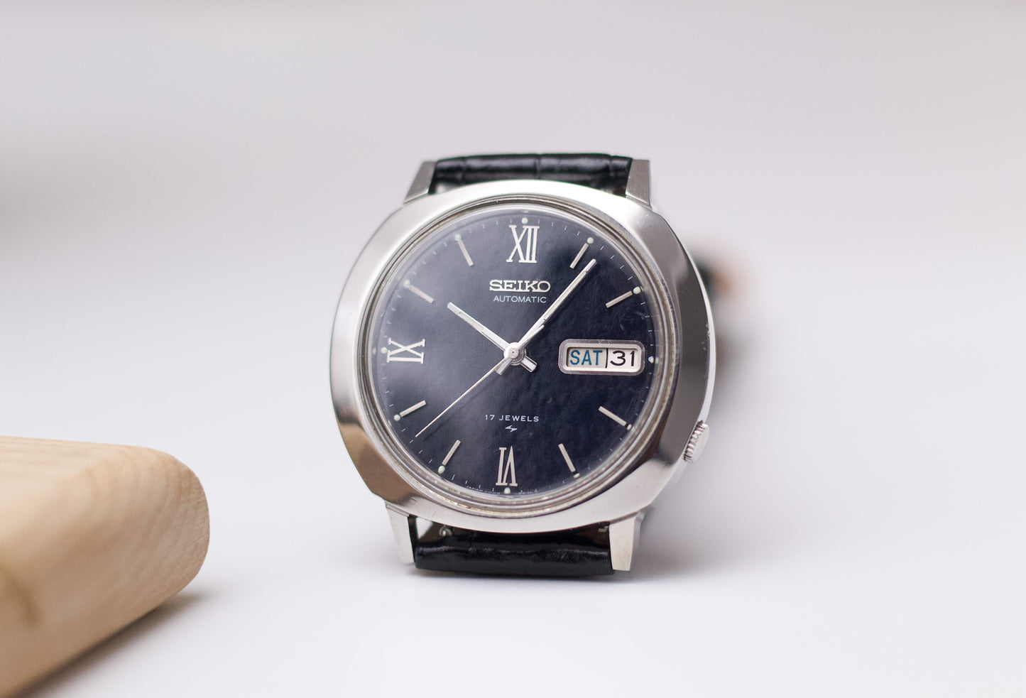 [Serviced] 1986 Seiko Automatic Deep Blue Textured Dial Men's Wrist-Watch