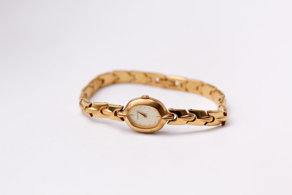 2000s Pulsar Quartz Champagne Sunburst Dial Ladies' Wrist-Watch