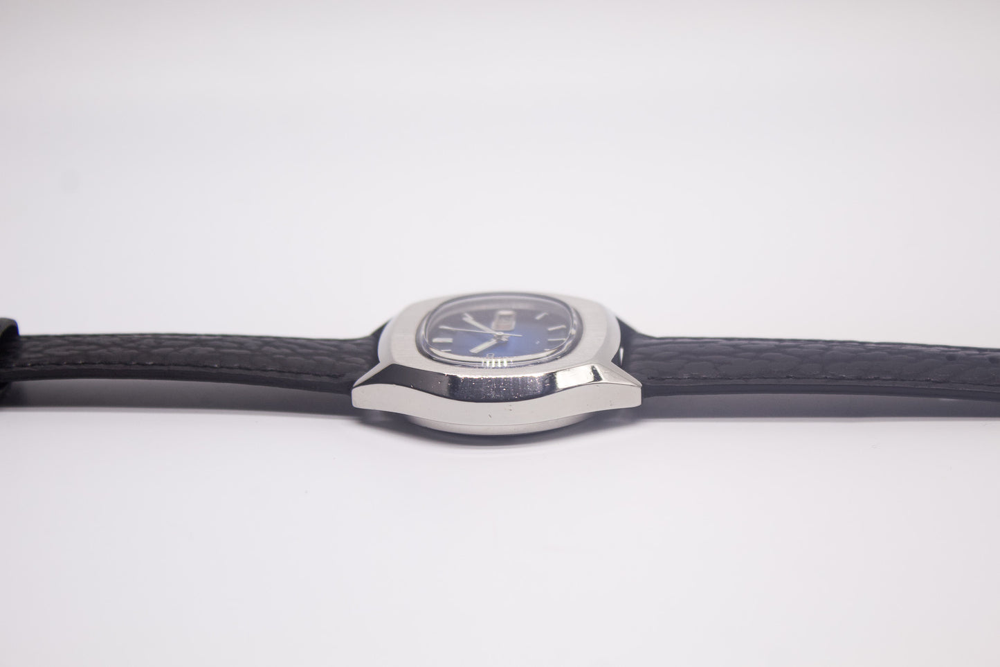 [Serviced] 1986 Seiko Automatic Marine Blue Linear Dial Men's Wrist-Watch