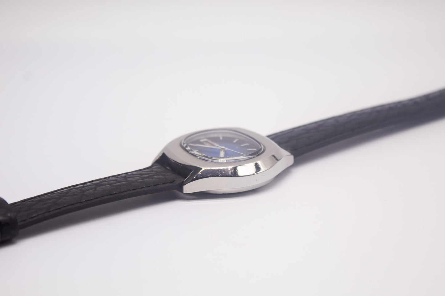 [Serviced] 1986 Seiko Automatic Marine Blue Linear Dial Men's Wrist-Watch