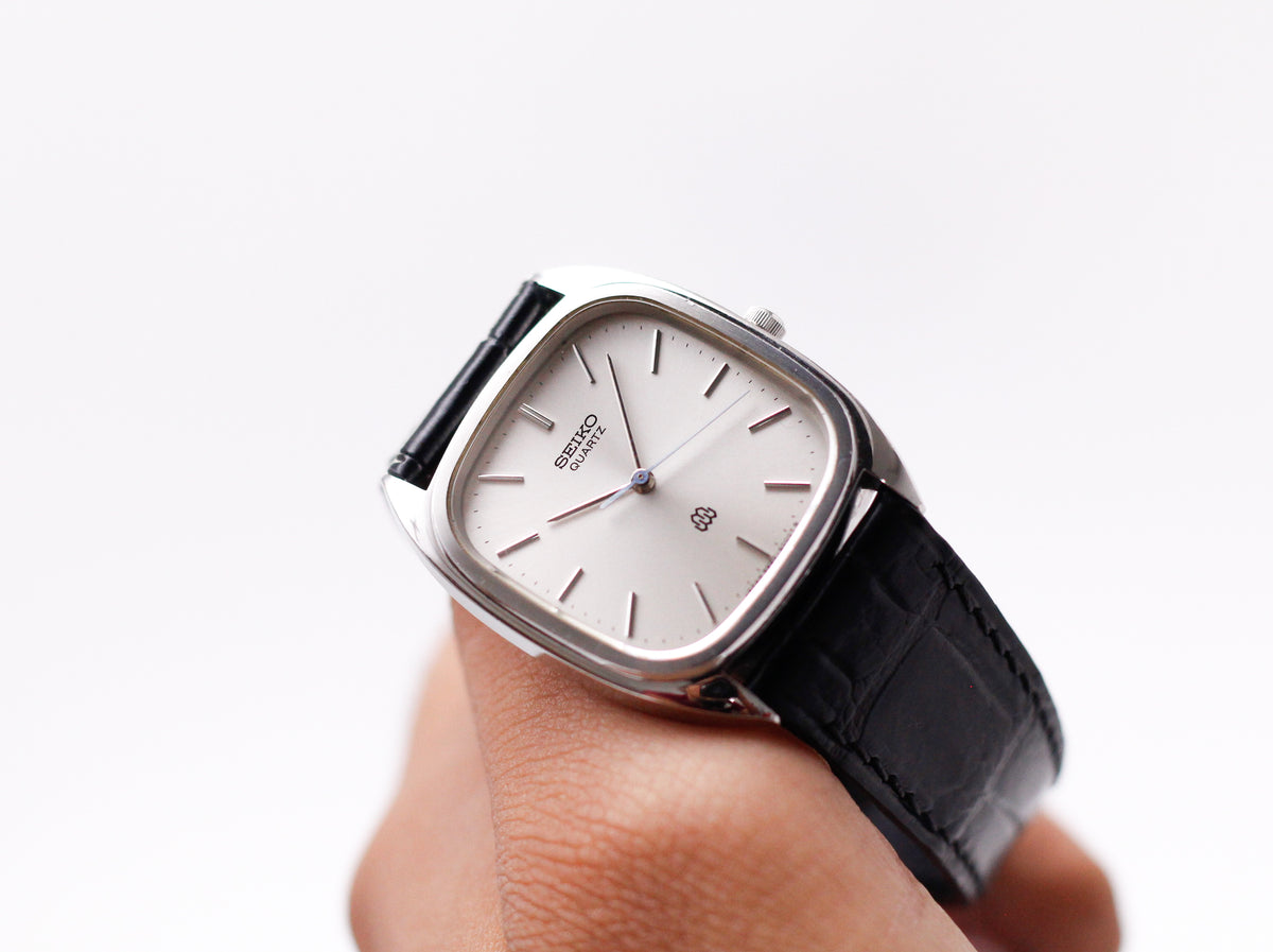 1980 Seiko Twin Quartz Silver Sunburst Dial Men's Wrist-Watch