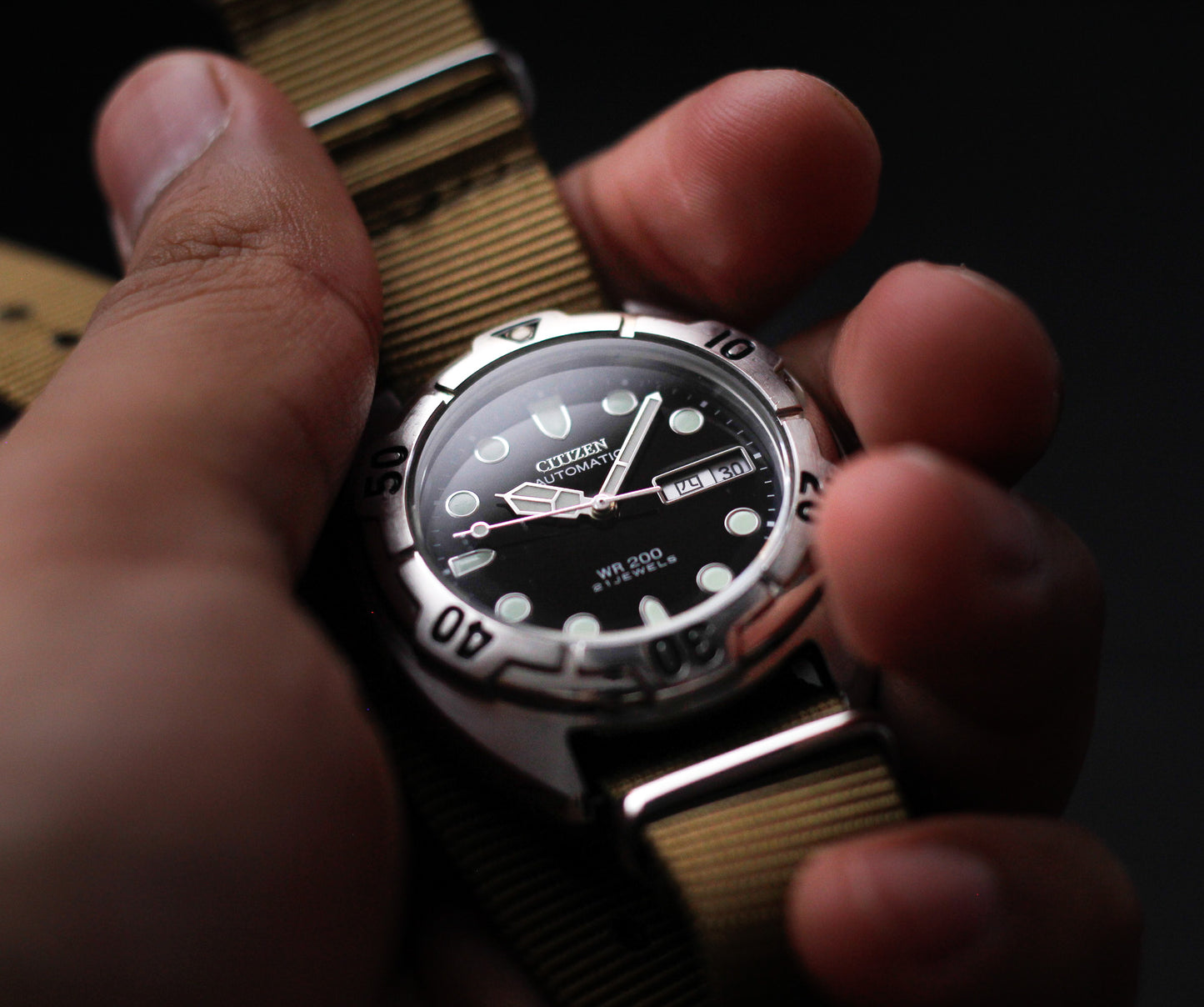 1980s Citizen Automatic Deep Inky Black Dial Men's Compact Diver Wrist-Watch