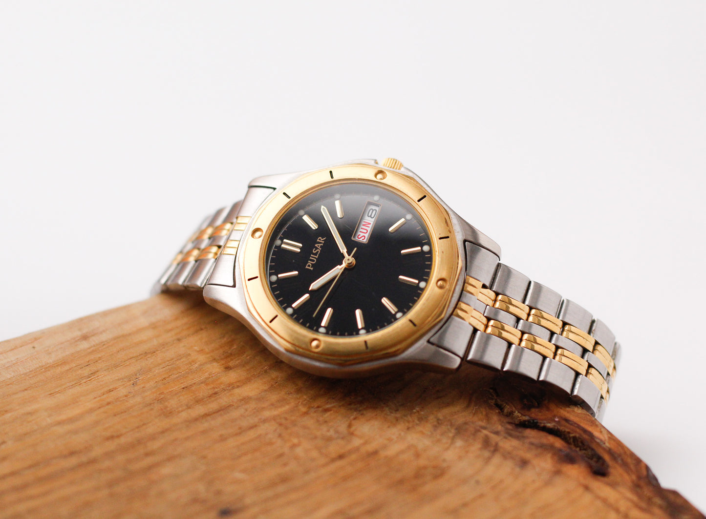 1996 Pulsar Quartz Inky Black Dial Two Tone Men's Wrist Watch