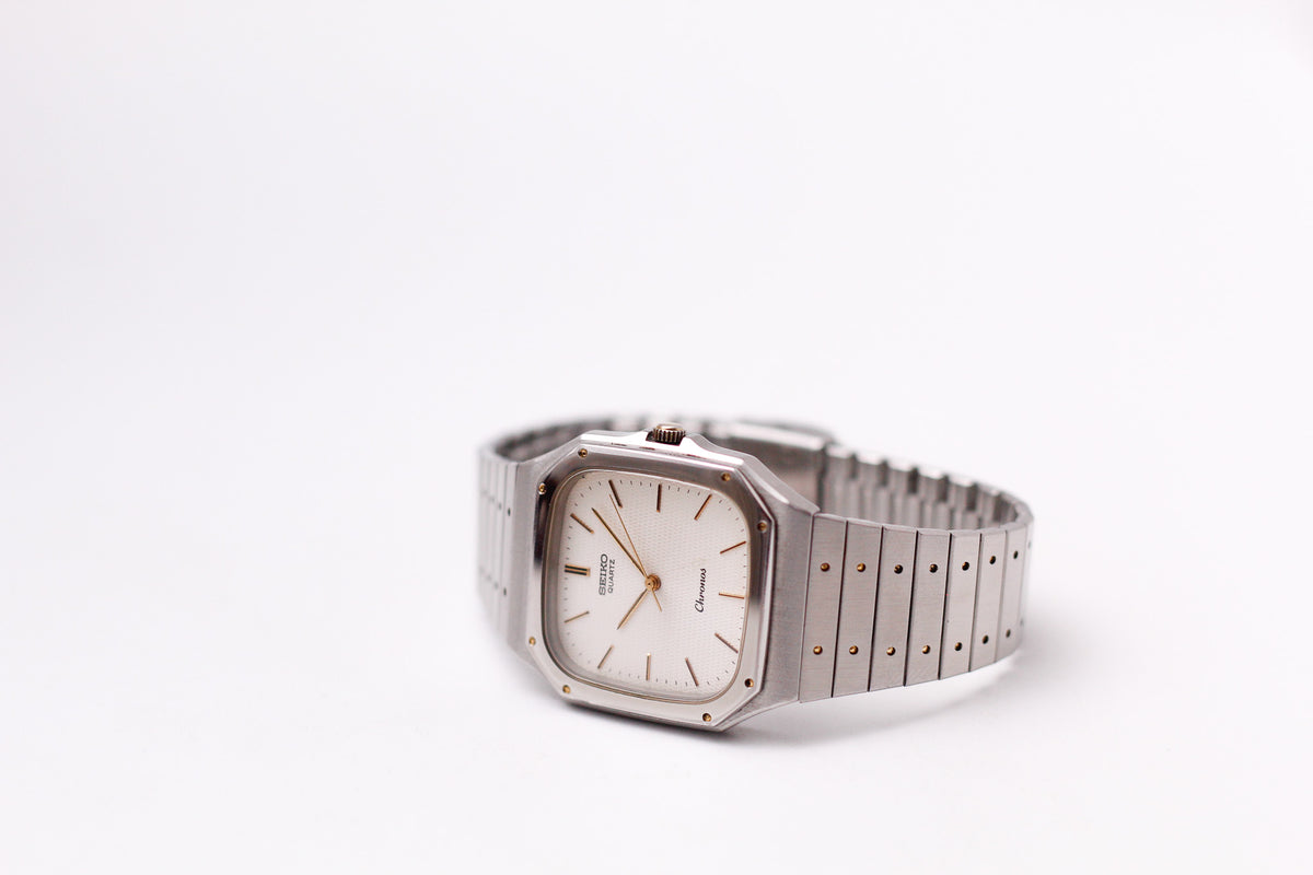 1986 Seiko Chronos 'Baby Santos' Textured White Dial Men's Wrist-Watch