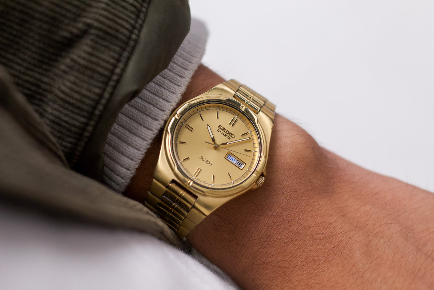 1988 Seiko SQ 100 Matte Sunburst Golden Dial Men's Wrist-Watch