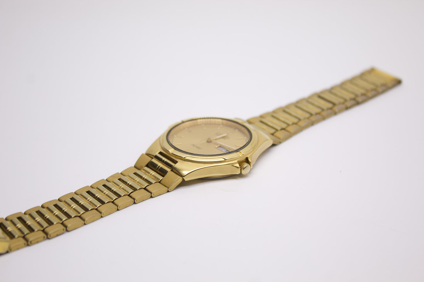 1988 Seiko SQ 100 Matte Sunburst Golden Dial Men's Wrist-Watch