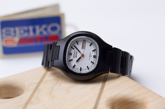 [Mint] 1977 Seiko Acuts Automatic PVD Black Case Men's Wrist-Watch W/Papers JDM