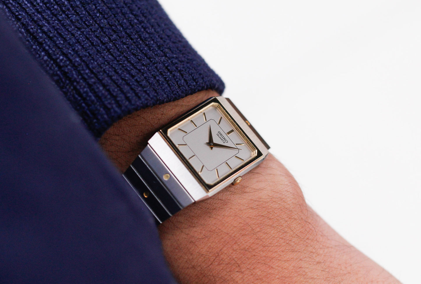 [Near Mint] 1982 Seiko Quartz Straight Grain Gray Dial Two Tone Tank Men's Wrist-Watch