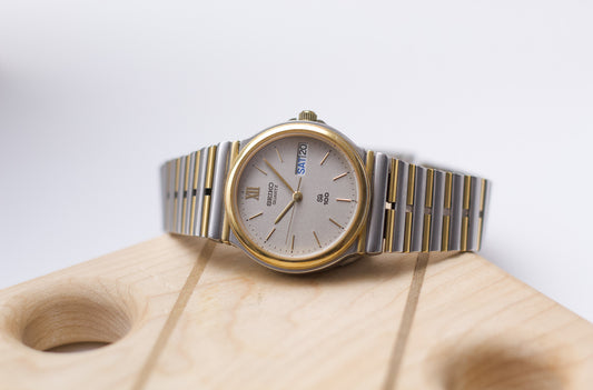 1984 Seiko SQ 100 Textured Gray Dial Two Tone Men's Wrist-Watch