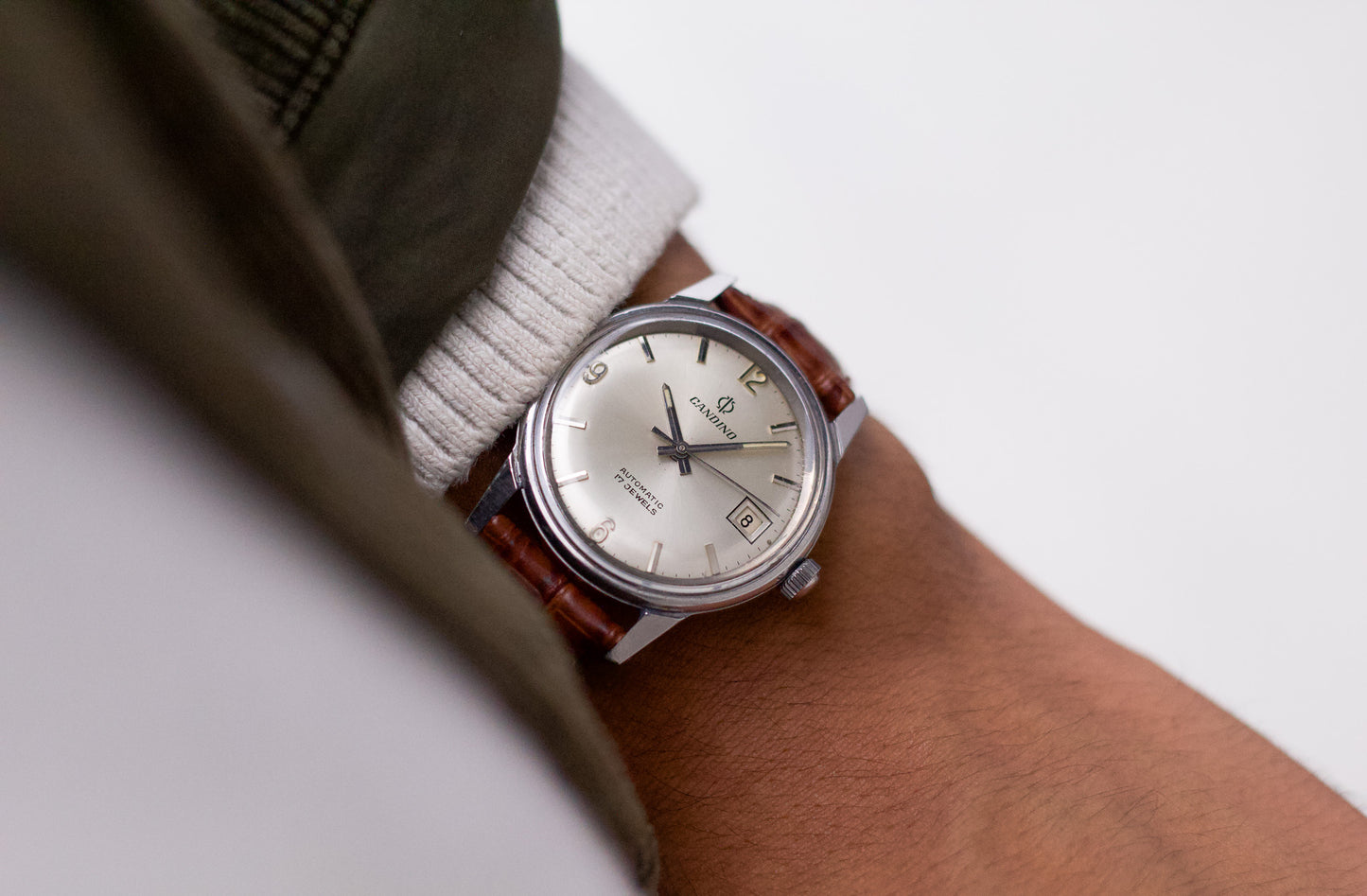 1970s Swiss Candino Automatic Silver Sunburst Men's Wrist-Watch