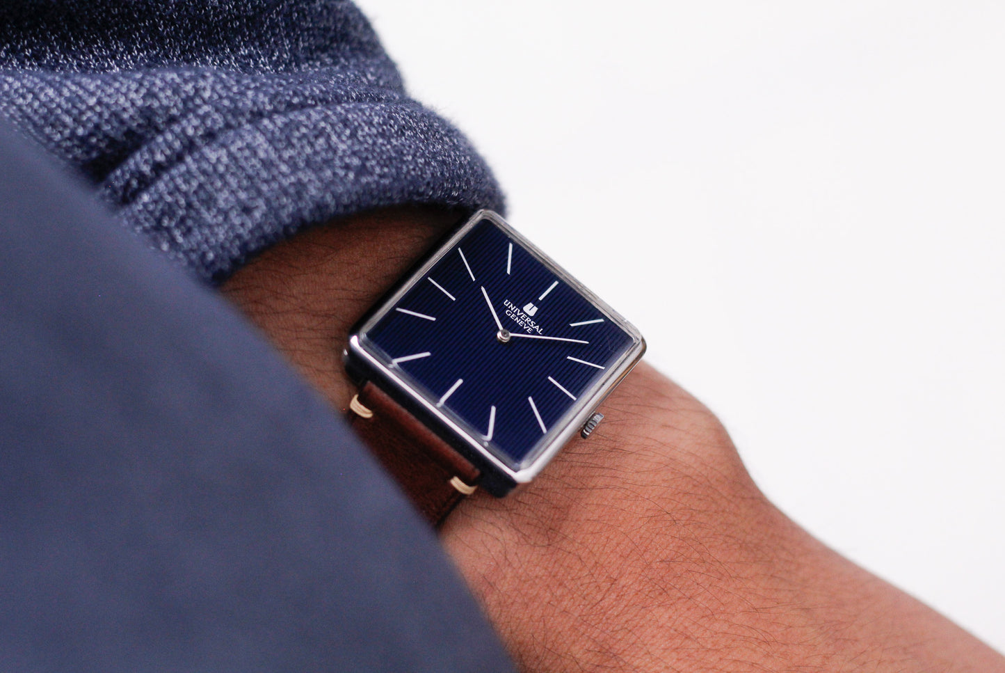 [Rare] 1970s Universal Geneve Mechanical Striped Blue Dial Men's Wrist-Watch