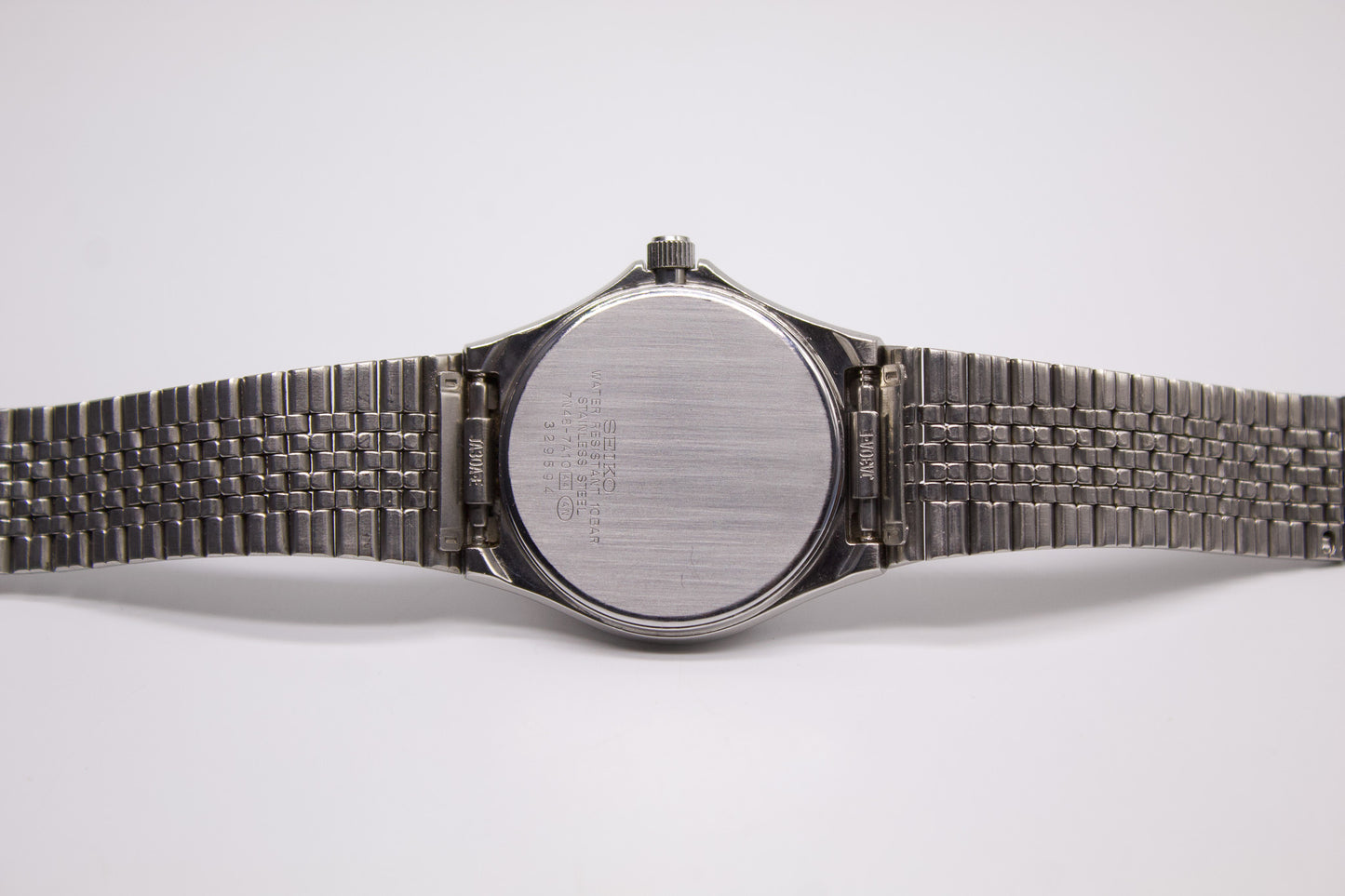 1993 Seiko Spirit Silver Textured Men's Sports Wrist-Watch