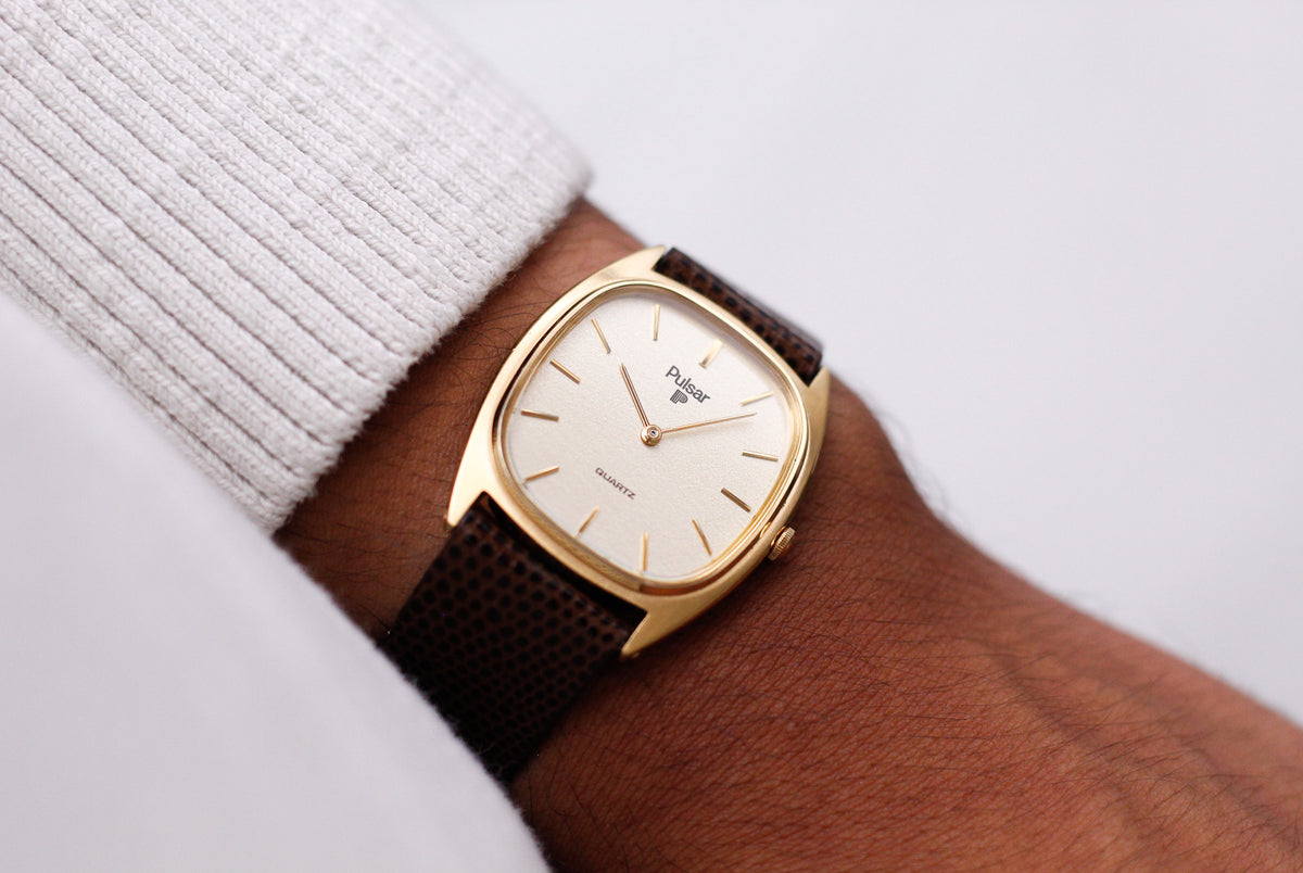 1983 Pulsar Quartz Baby Ellipse Golden Washi Dial Men's Wrist-Watch