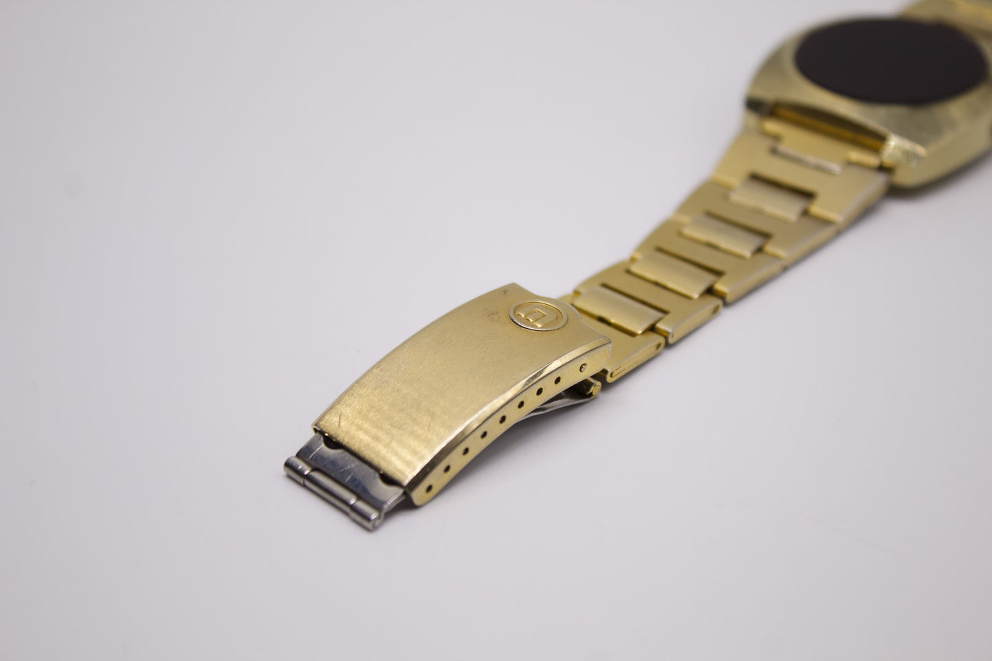 1970s Mercury Red LED Gold Toned Men's Wrist-Watch