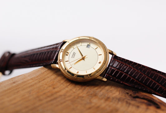 2006 Citizen Quartz Pale Golden Dial Roman Gold Toned Case Men's Wrist-Watch