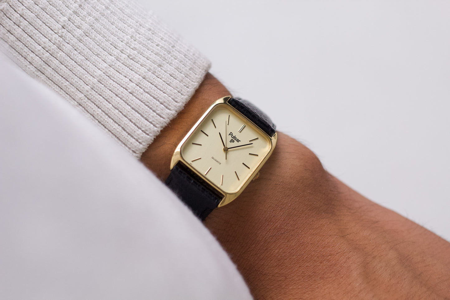 1997 Pulsar Straight Grain Golden Dial Men's Wrist-Watch