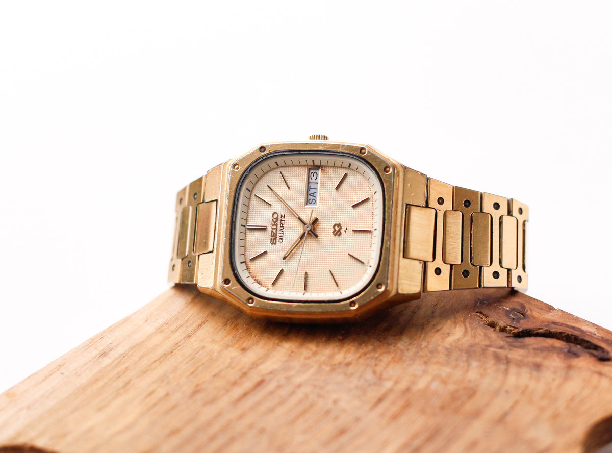 1982 Seiko SQ Golden Waffle Dial 'Baby Santos Tank' Men's Wrist-Watch