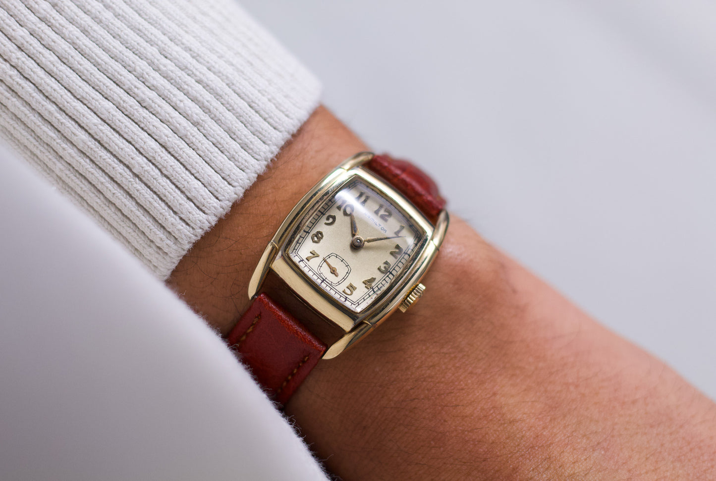 [Serviced] 1940s USA Hamilton Brushed Golden Dial Men's Art Deco Wrist-Watch
