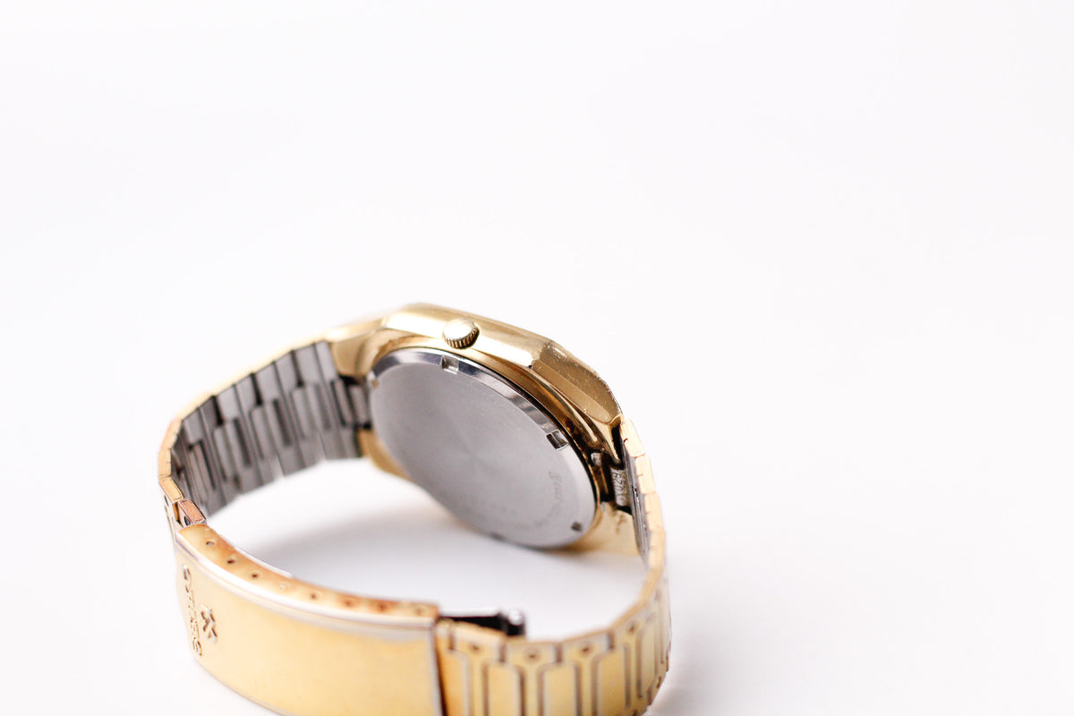 1982 Seiko SQ Golden Waffle Dial 'Baby Santos Tank' Men's Wrist-Watch