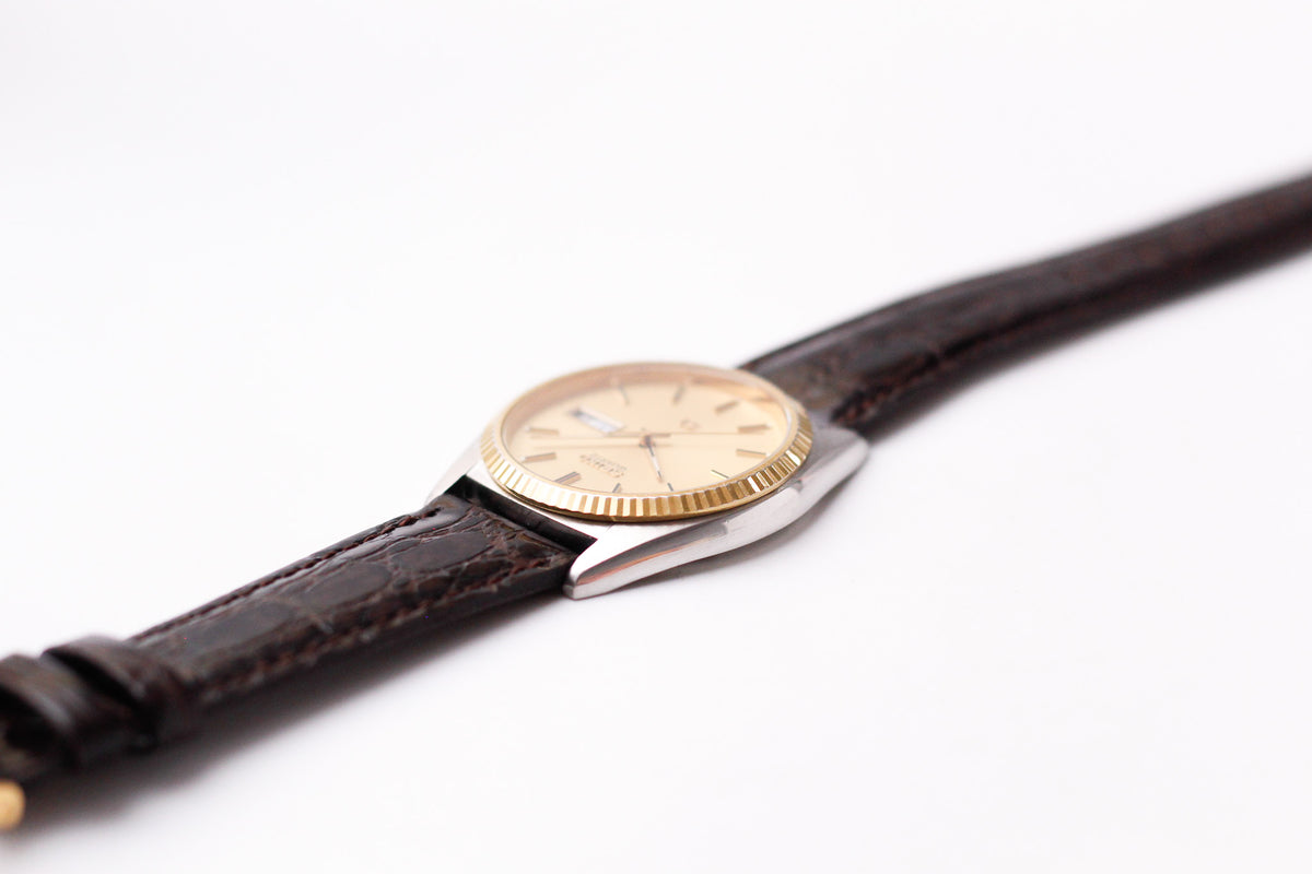 1989 Seiko SQ Golden Sunburst 'Baby Day-Date' Two Tone Case Men's Wrist-Watch