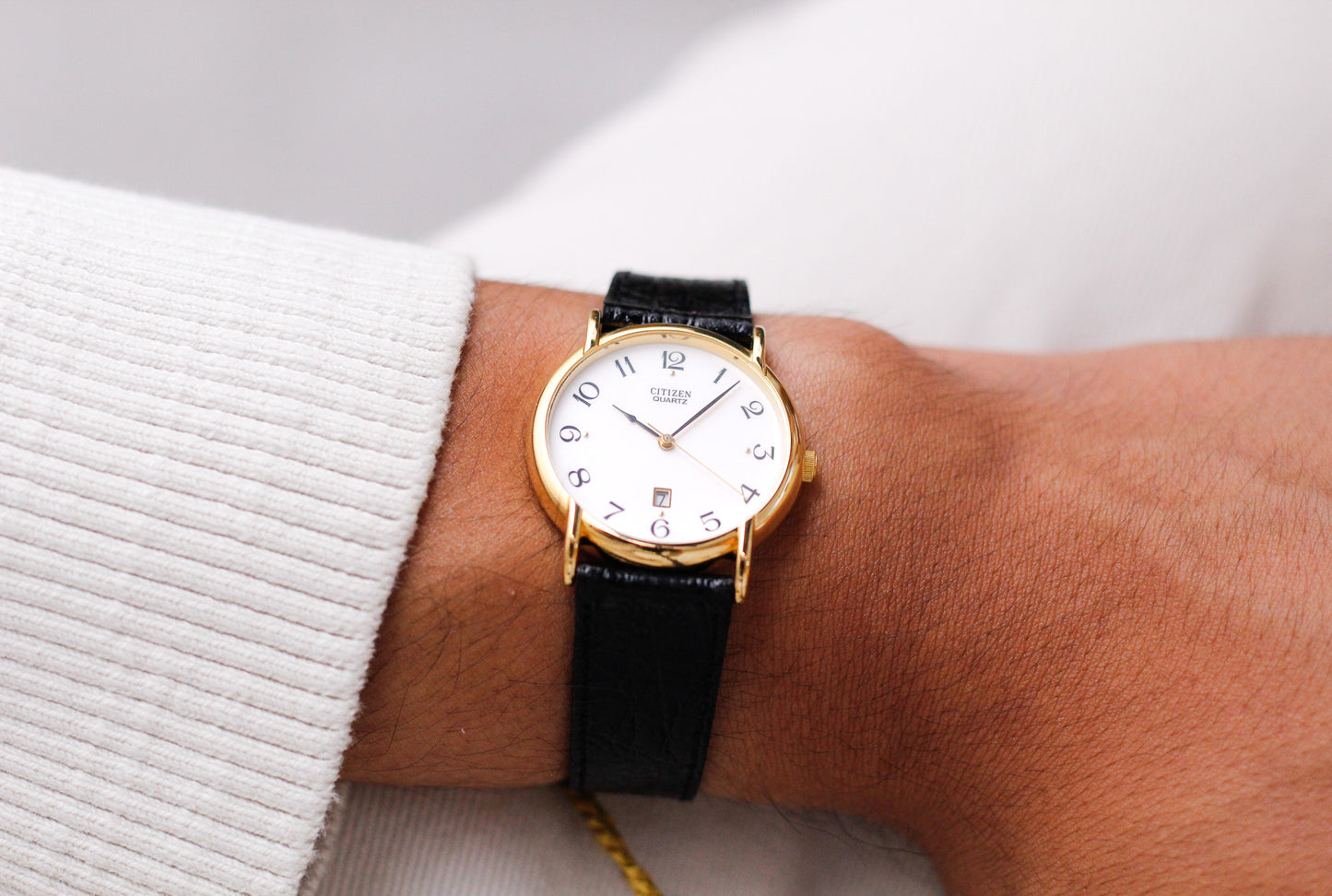 [New Old Stock] 1999 Citizen Quartz Stark White Dial Men's Wrist-Watch W/Box & Tag
