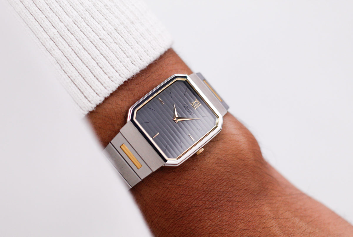 1986 Seiko Quartz Linear Gray Dial Two Tone Tank Men's Wrist-Watch