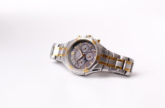 2002 Puslar Quartz Chronograph Sunburst Dial Men's Wrist-Watch