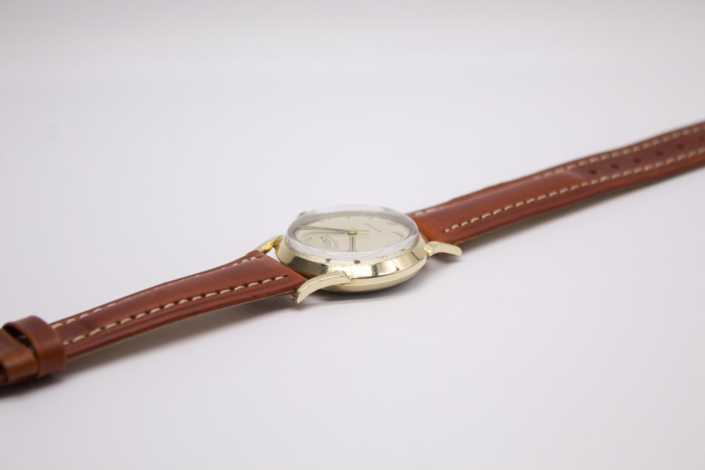 [Serviced] 1960s Gruen Precision Automatic Aged Cream Dial Men's Wrist-Watch