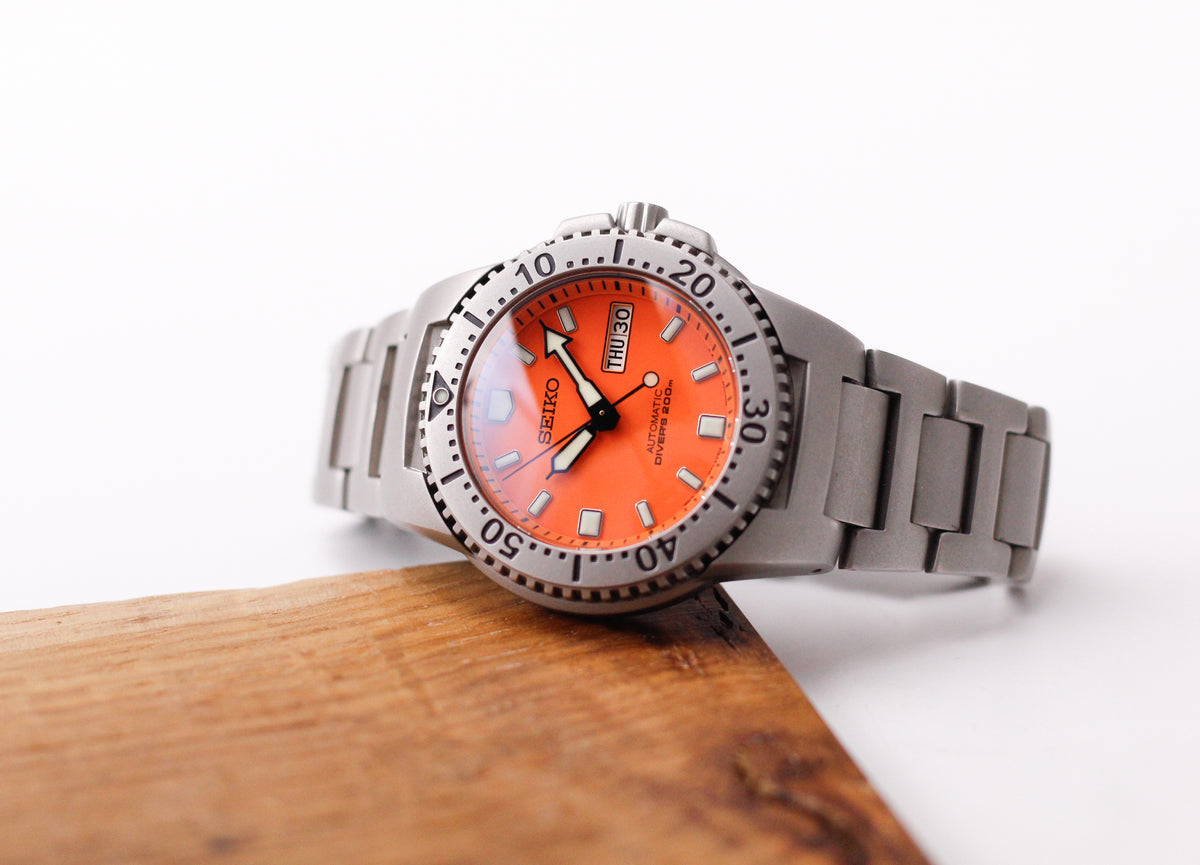 2006 Seiko SKXA61 'Orange Knight' Automatic Men's Wrist-Watch