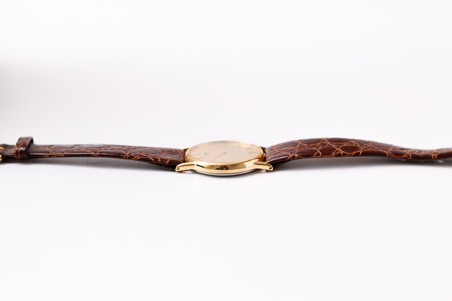 1990 Seiko Quartz Gold Straight Grain Dial Men's Wrist Watch