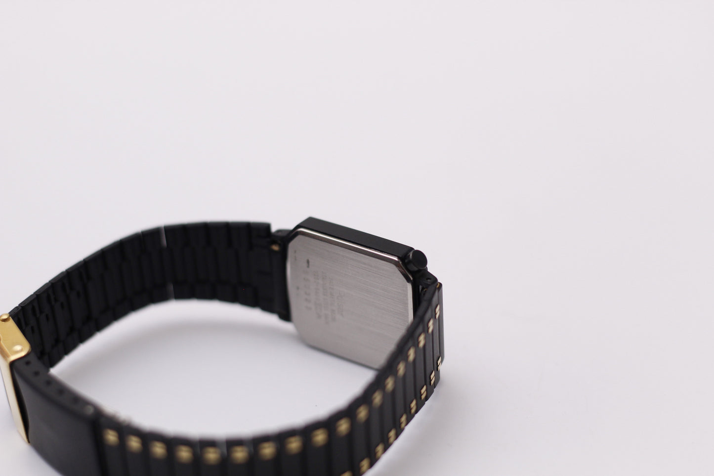 [Mint] 1996 Pulsar Quartz Bi-Textured Inky Black Dial Men's Wrist-Watch