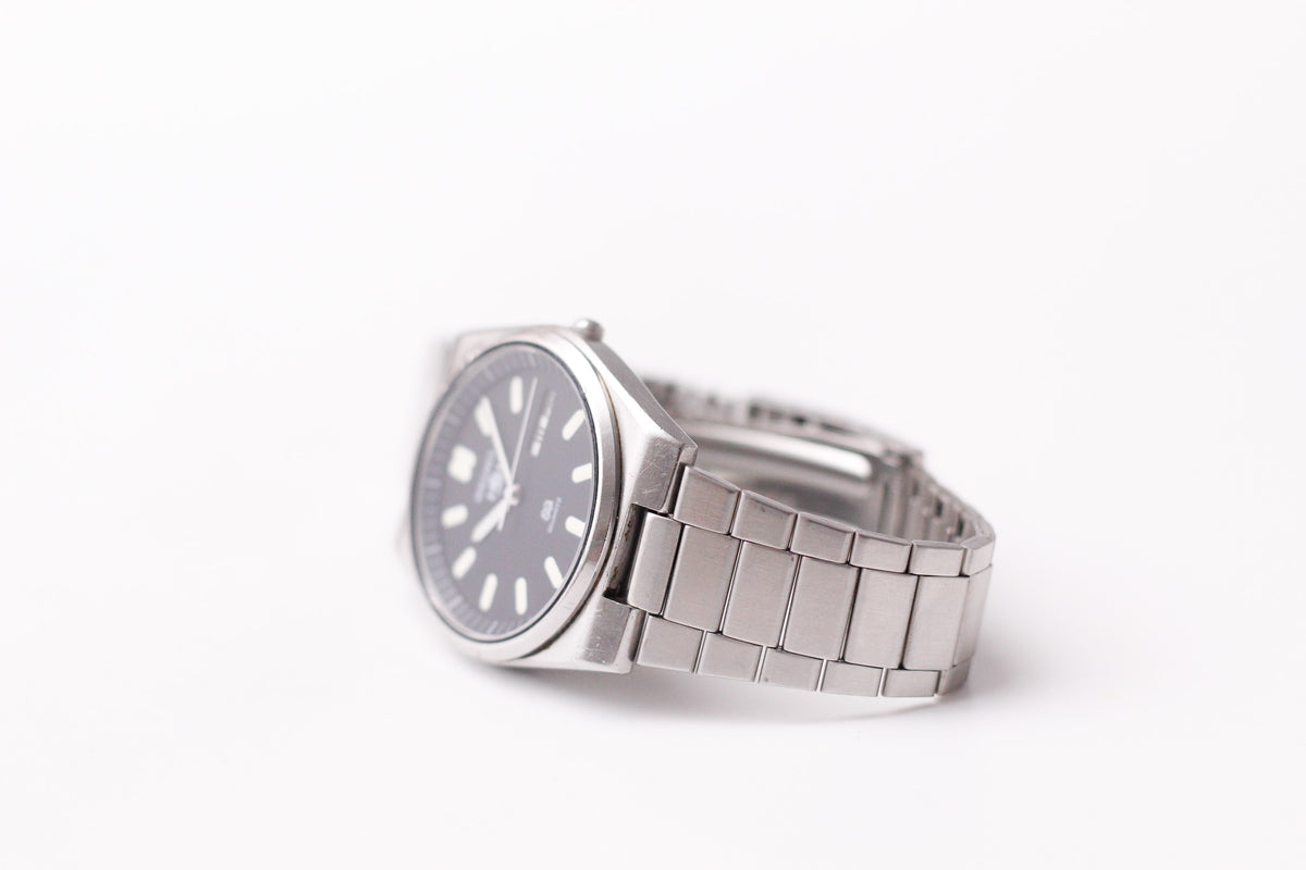 1981 Seiko Quartz Lionhead Dial Men's Wrist-Watch