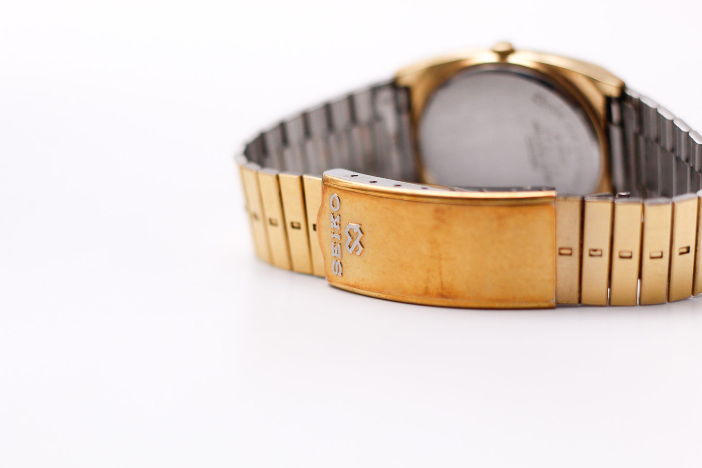 1982 Seiko SQ Light Golden Dial Men's Wrist-Watch