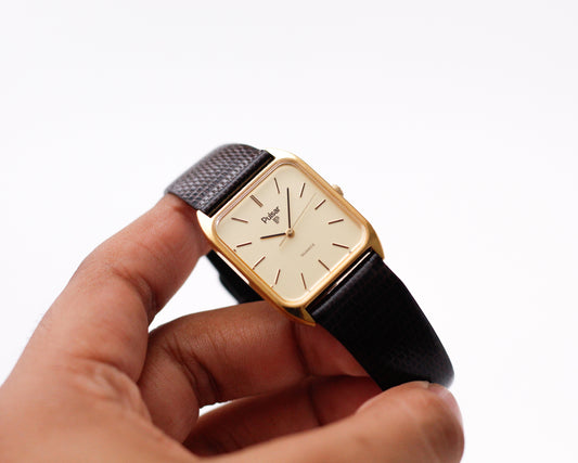 [Near Mint] 1985 Pulsar Quartz Light Golden Dial Men's Wrist-Watch