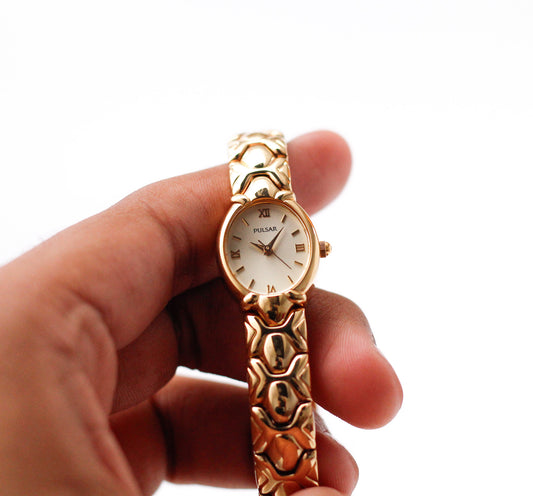 [Near Mint] 2000s Pulsar Quartz Champagne Sunburst Dial Ladies' Wrist-Watch